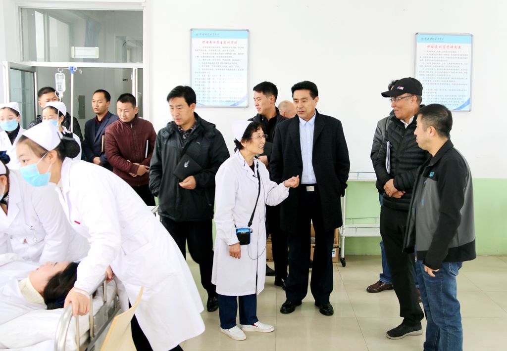 bat365在线中国登录入口开展实践教学观摩活动.jpg